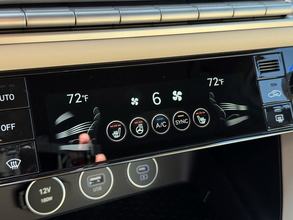 New 2026 Genesis G70 2.5T image 30