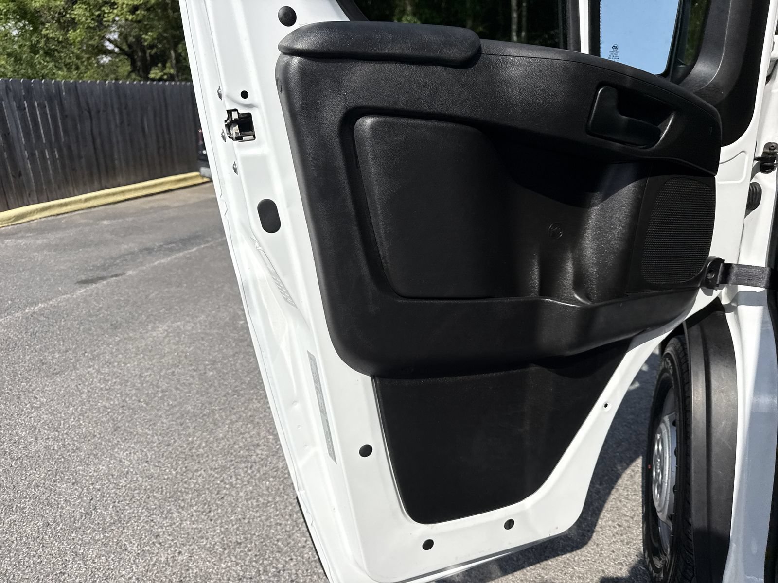 Used 2025 RAM ProMaster 2500 w/ U-Haul Equipment Group FWD image 11