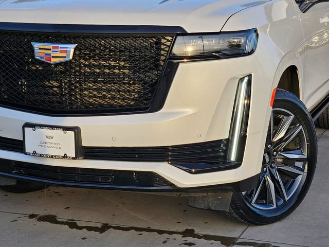 Certified 2022 Cadillac Escalade ESV Sport Platinum w/ Heavy-Duty Trailer Package image 7