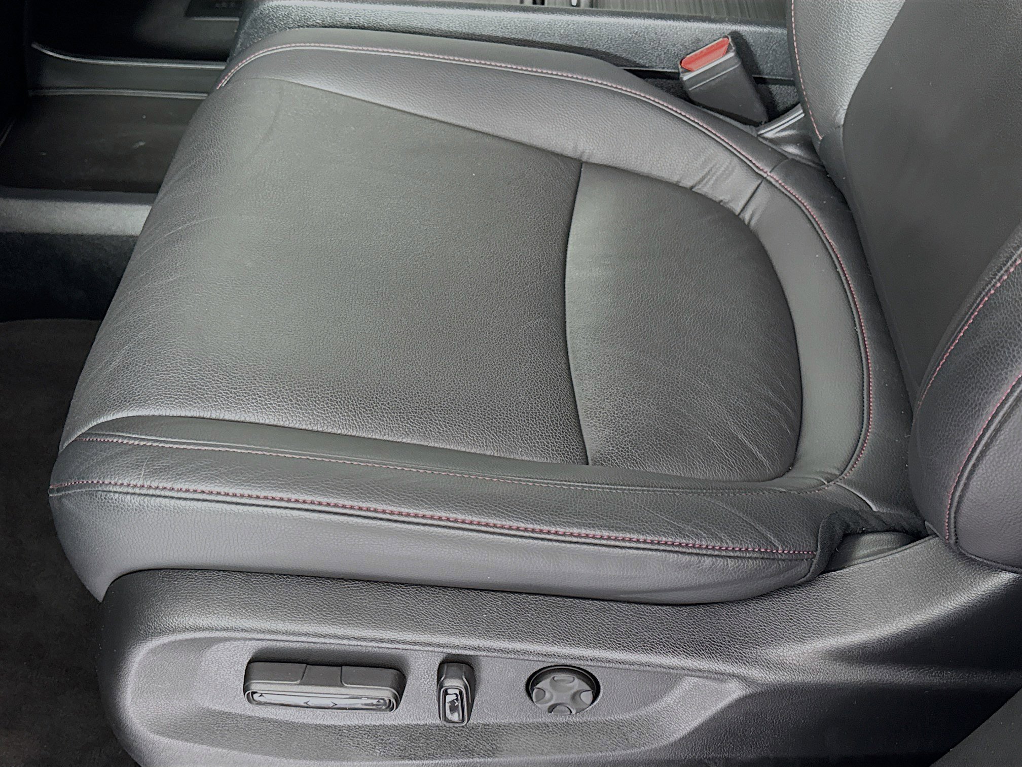 Certified 2023 Honda Odyssey Sport image 18