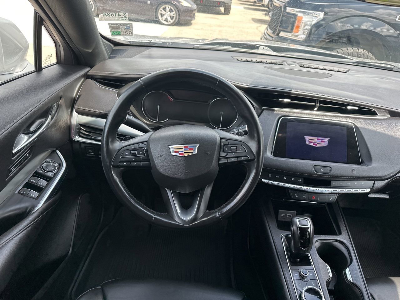 Used 2019 Cadillac XT4 Premium Luxury w/ Cold Weather Package image 11