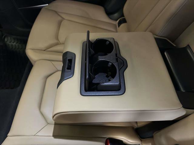 Used 2024 Audi Q8 Prestige w/ Prestige Package image 15