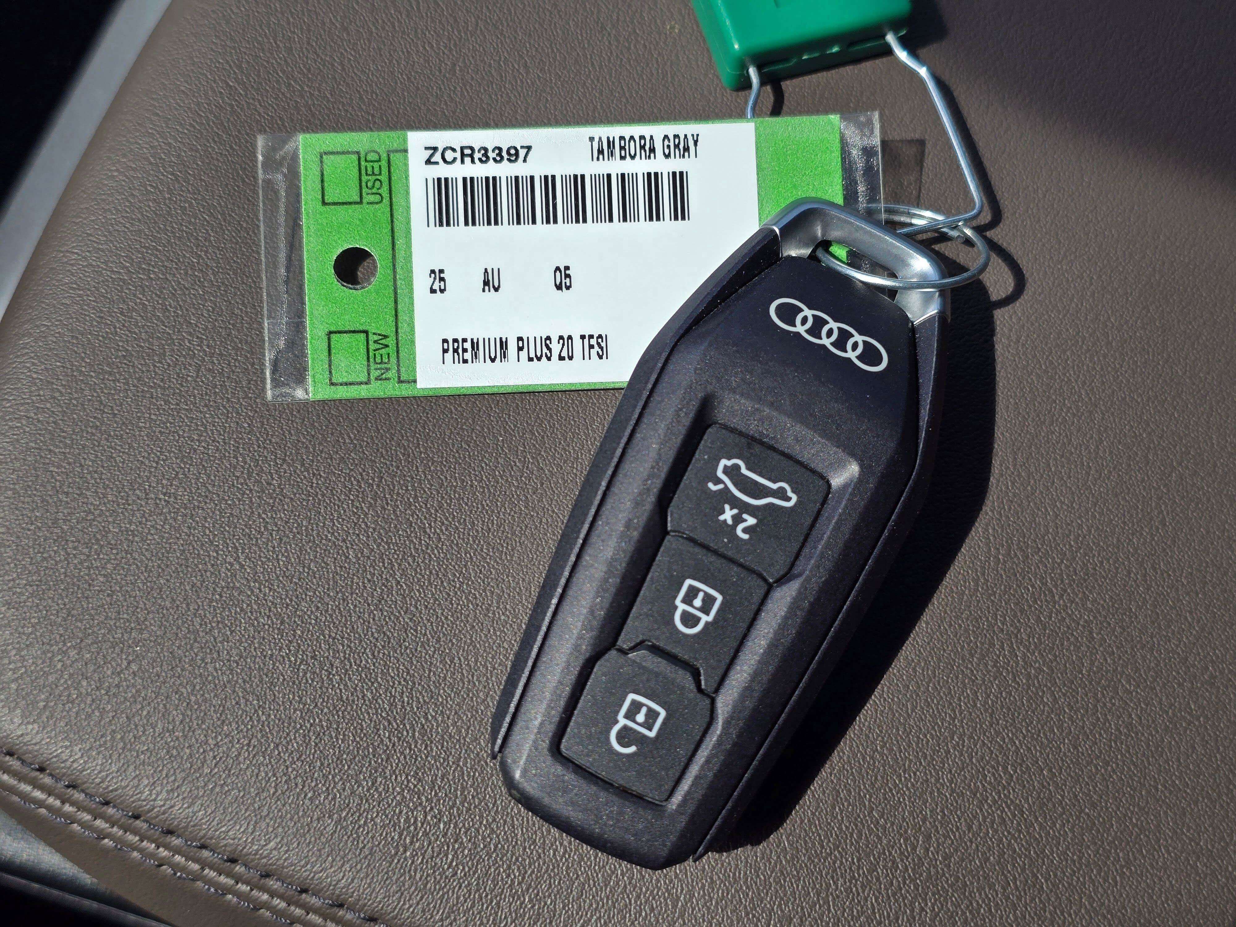Certified 2025 Audi Q5 Premium Plus w/ Premium Plus AWD/4WD image 30