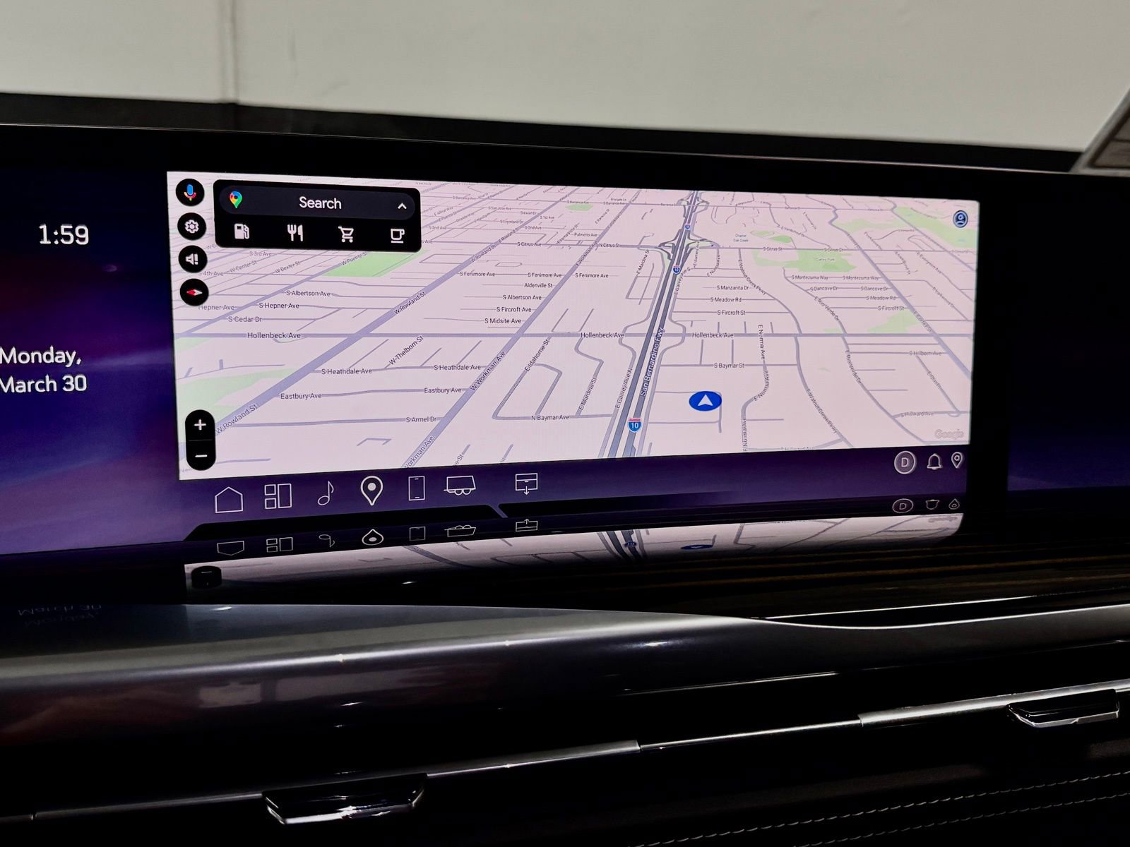 Used 2025 Cadillac Escalade ESV Premium Luxury image 30