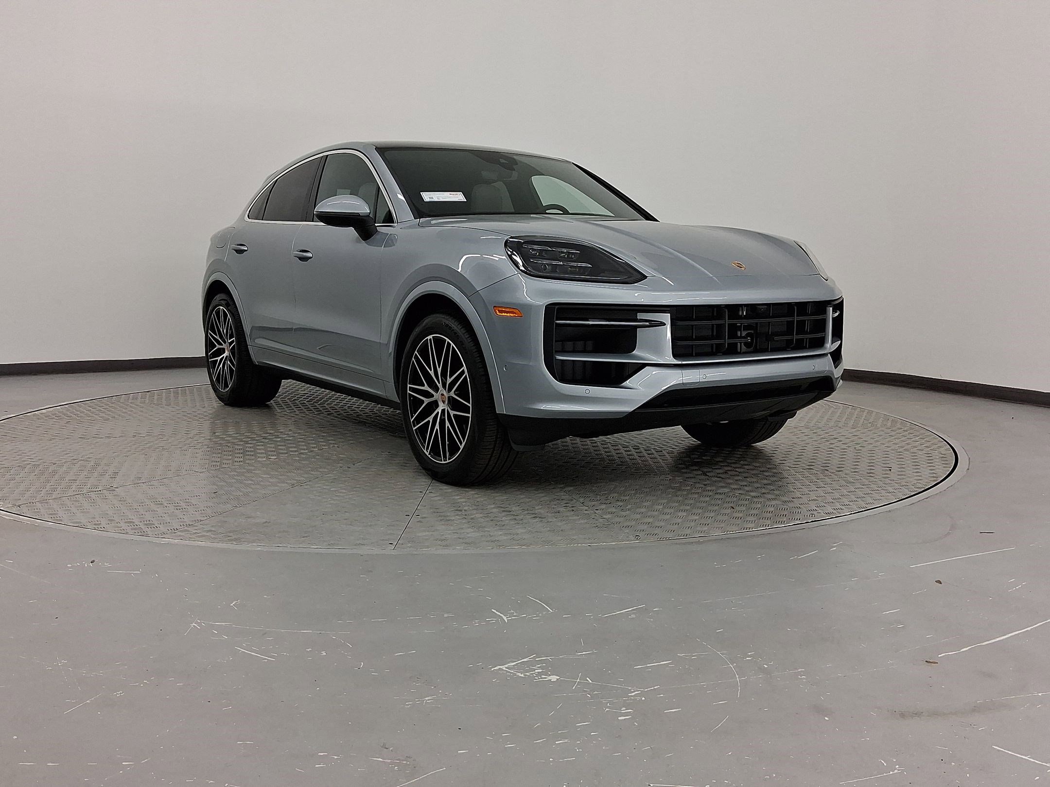 Used 2026 Porsche Cayenne Coupe AWD/4WD image 7