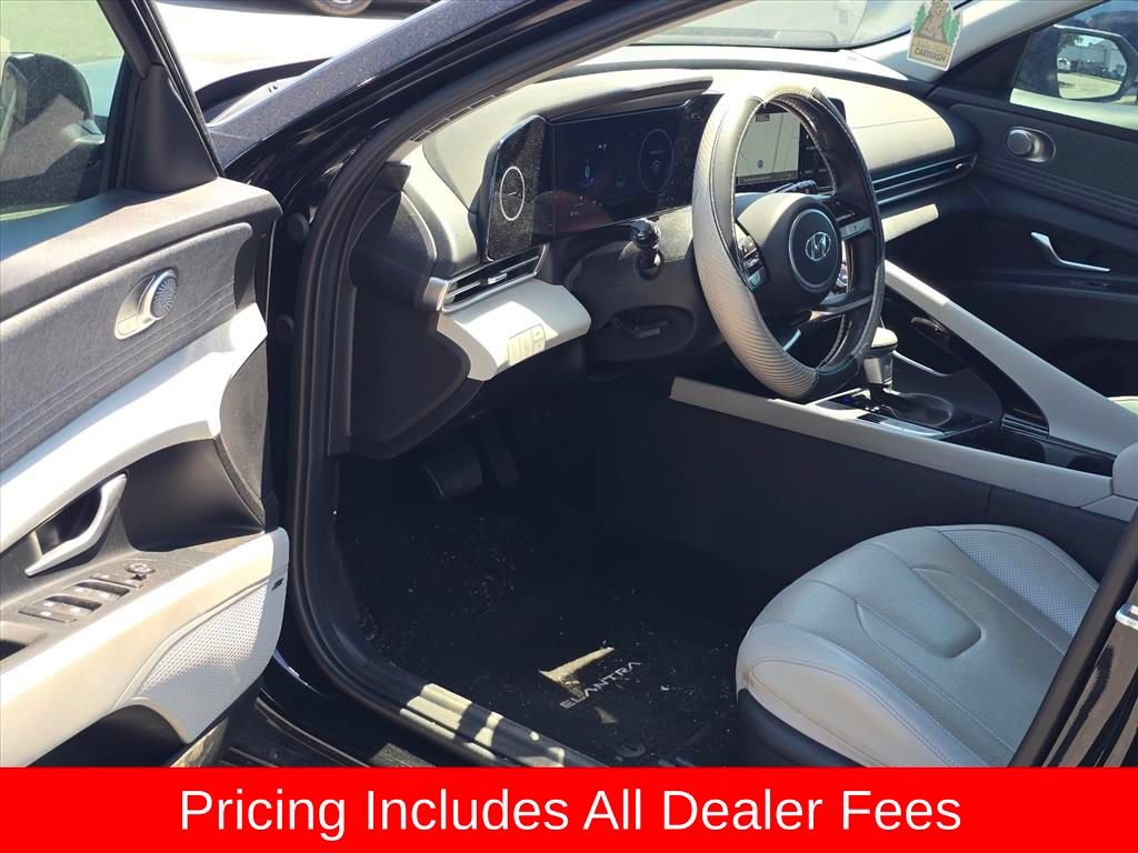 Certified 2023 Hyundai Elantra Limited FWD image 6