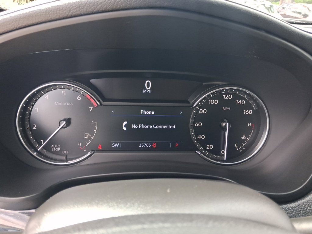 Used 2023 Cadillac XT4 Premium Luxury FWD image 17