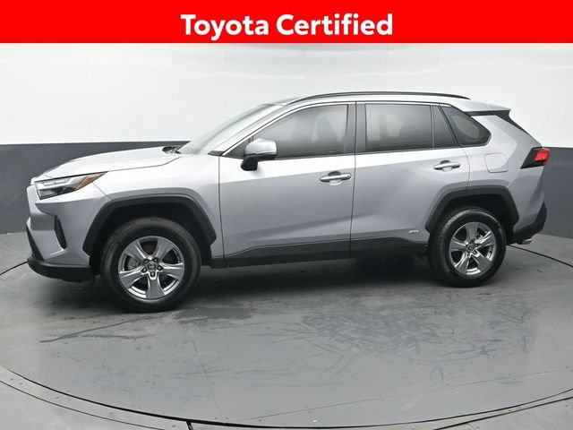 Certified 2025 Toyota RAV4 XLE AWD/4WD image 2
