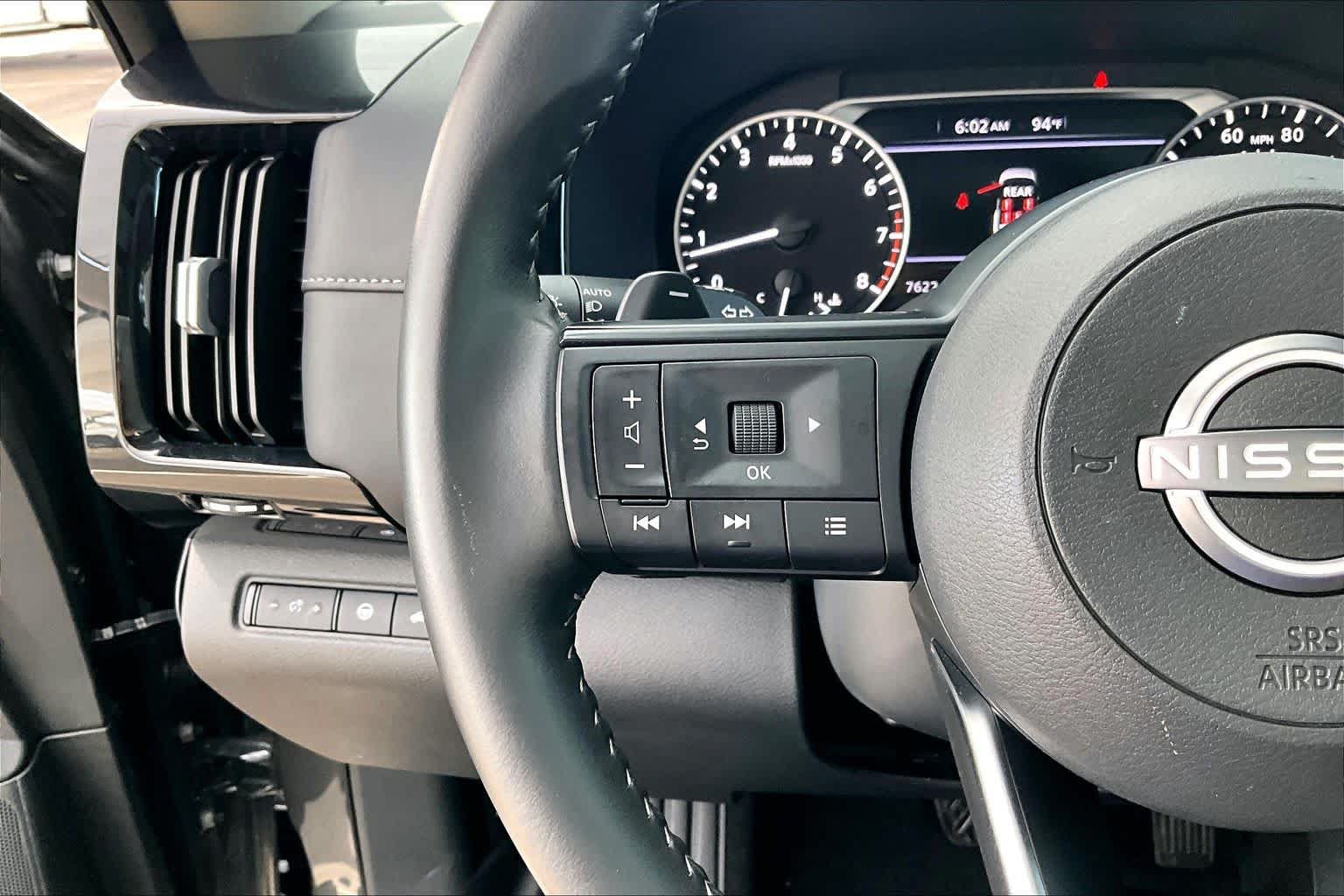 Certified 2025 Nissan Pathfinder SV w/ SV Premium Package FWD image 24