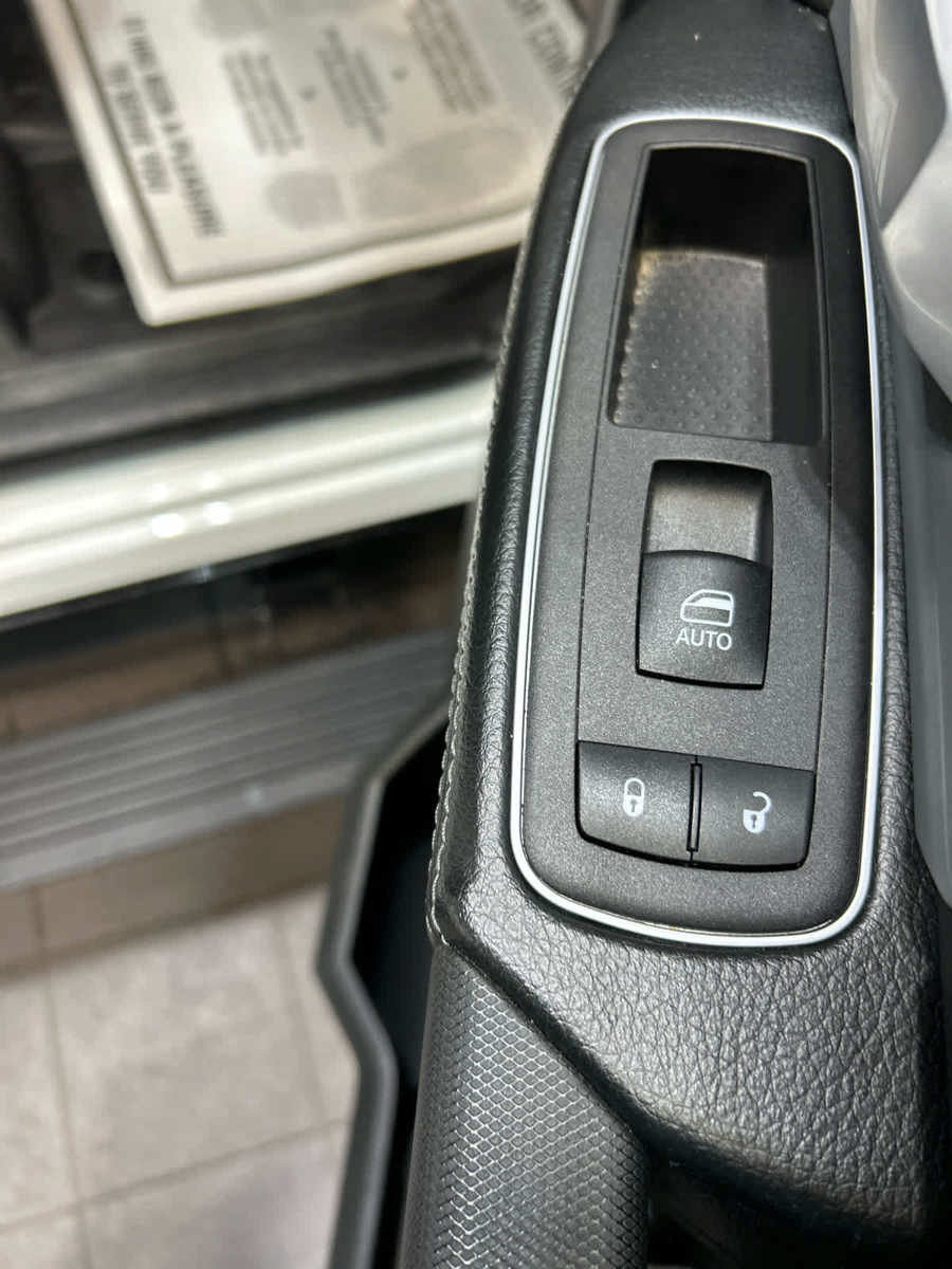 Used 2023 RAM 2500 Rebel w/ Level 1 Equipment Group AWD/4WD image 28