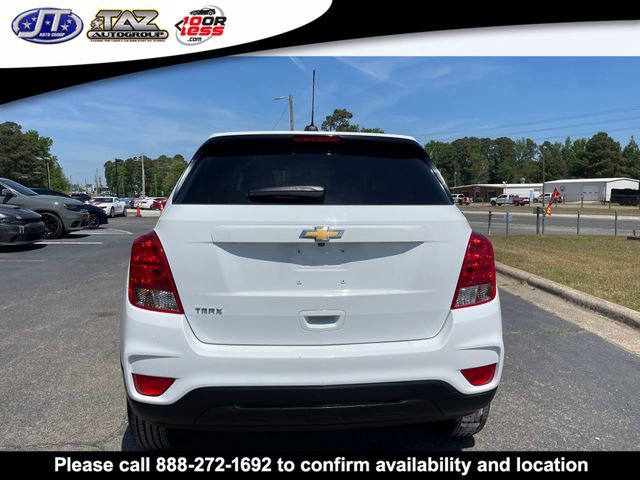 Used 2022 Chevrolet Trax LS w/ Tint and Cruise Package FWD image 6