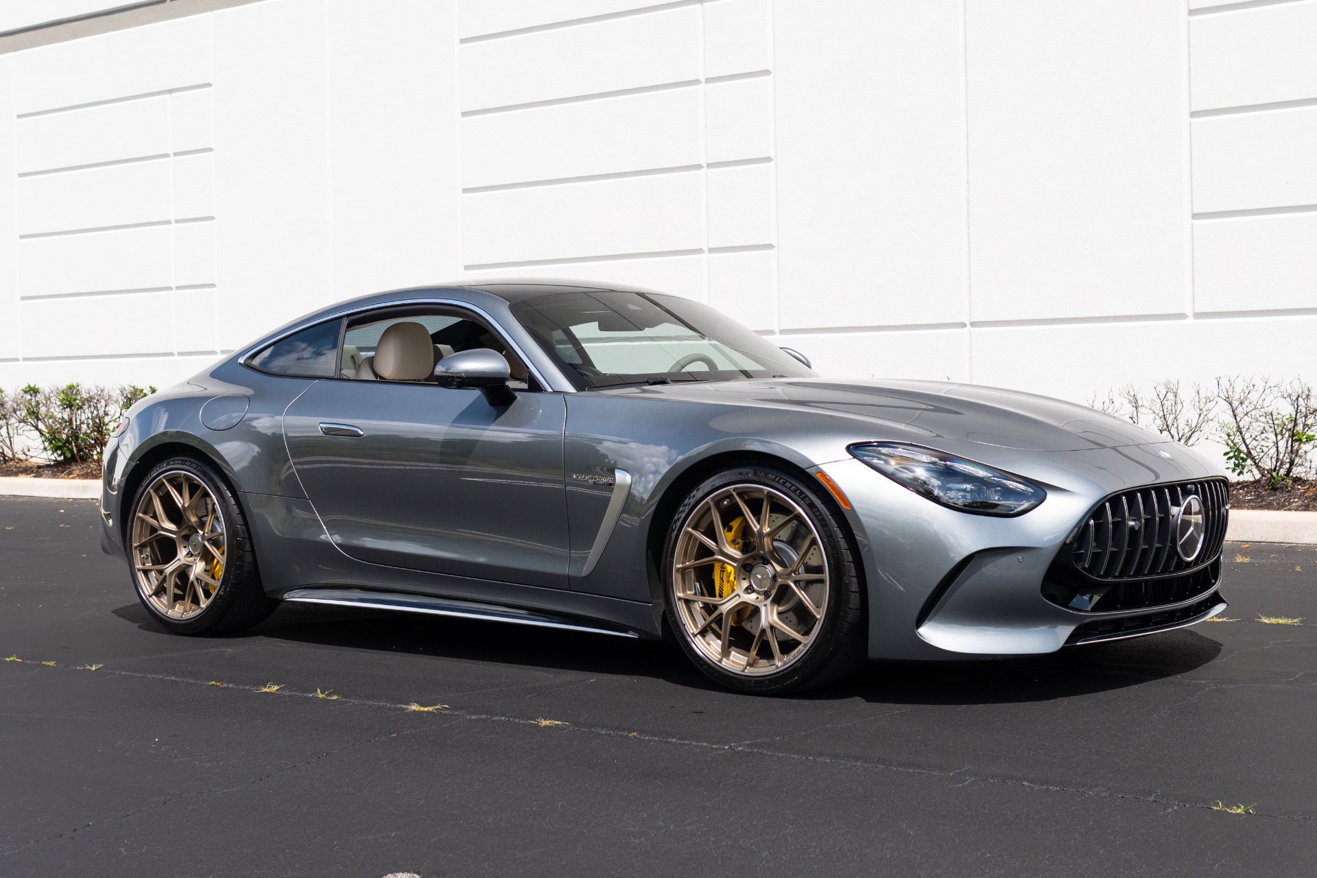 Used 2025 Mercedes-Benz AMG GT 63 image 4