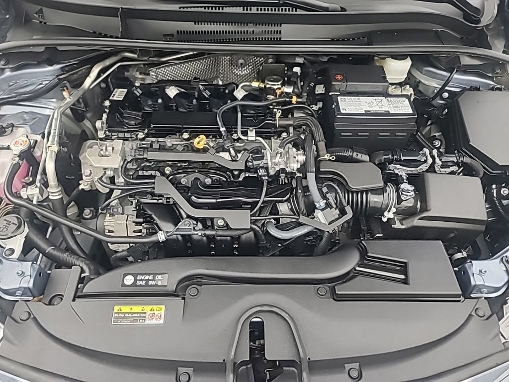 Used 2025 Toyota Corolla LE FWD image 38