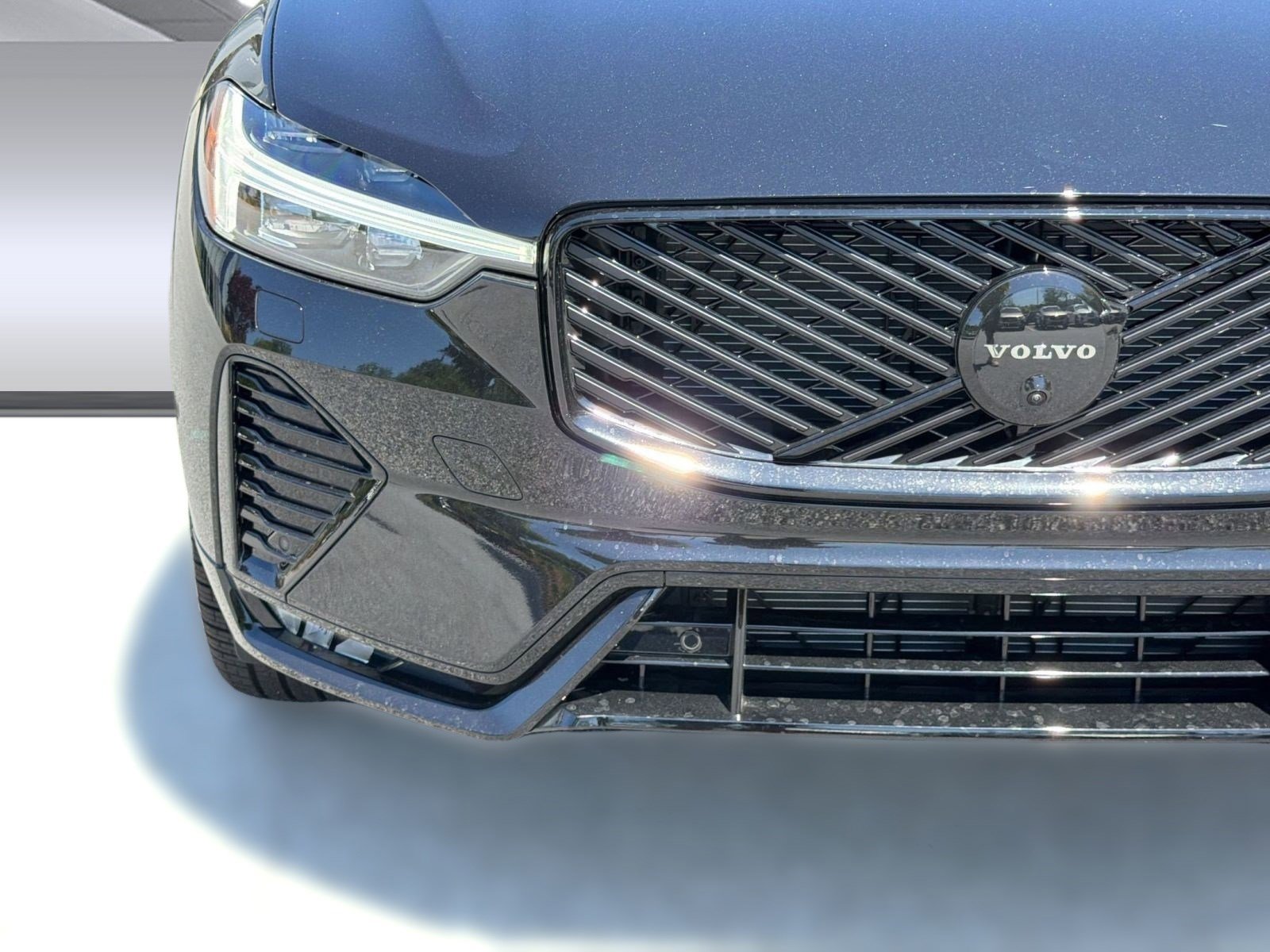 New 2026 Volvo XC60 B5 Ultra w/ Climate Package AWD/4WD image 11