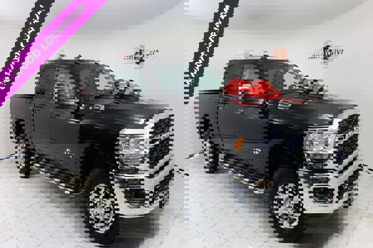 Used 2024 RAM 2500 Big Horn w/ Bed Utility Group image 1