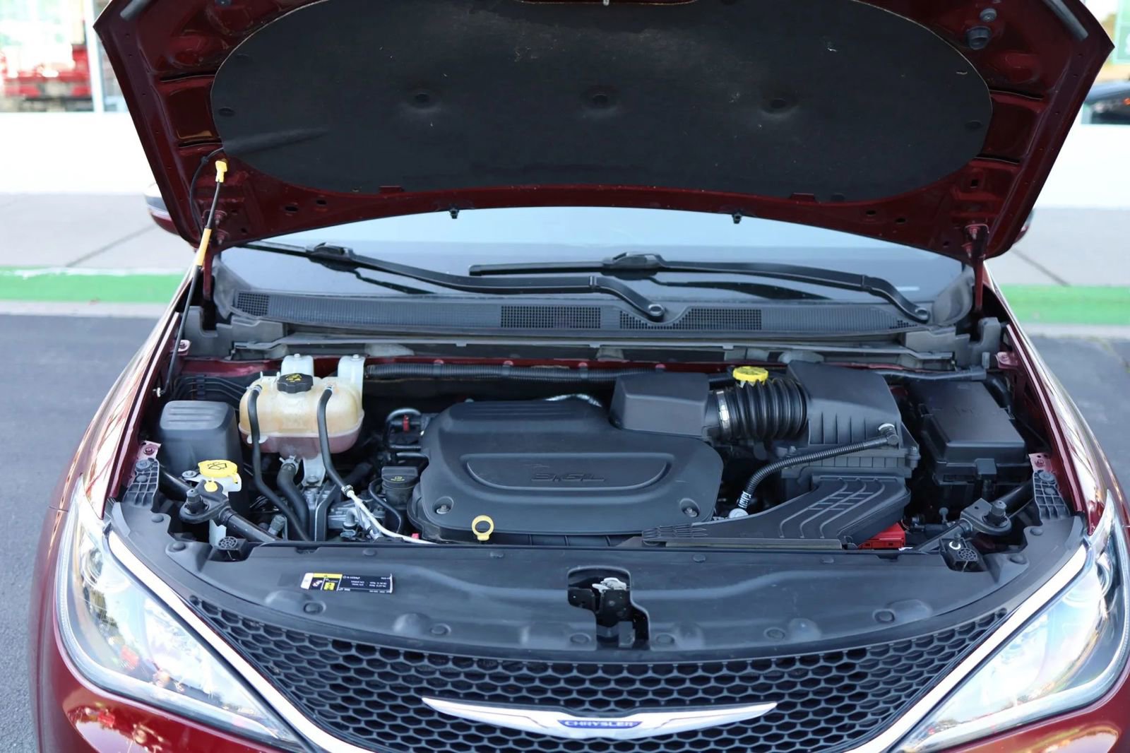 Used 2019 Chrysler Pacifica Limited FWD image 51