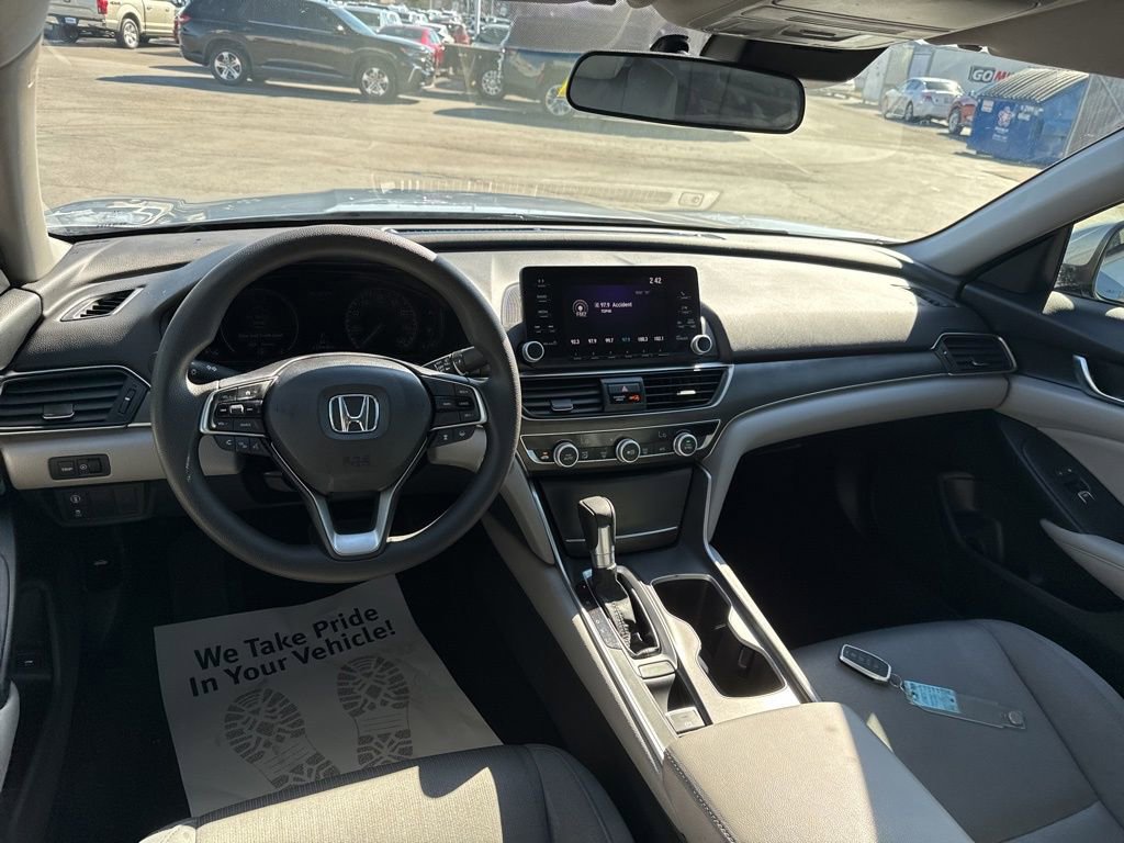 Used 2018 Honda Accord LX image 30
