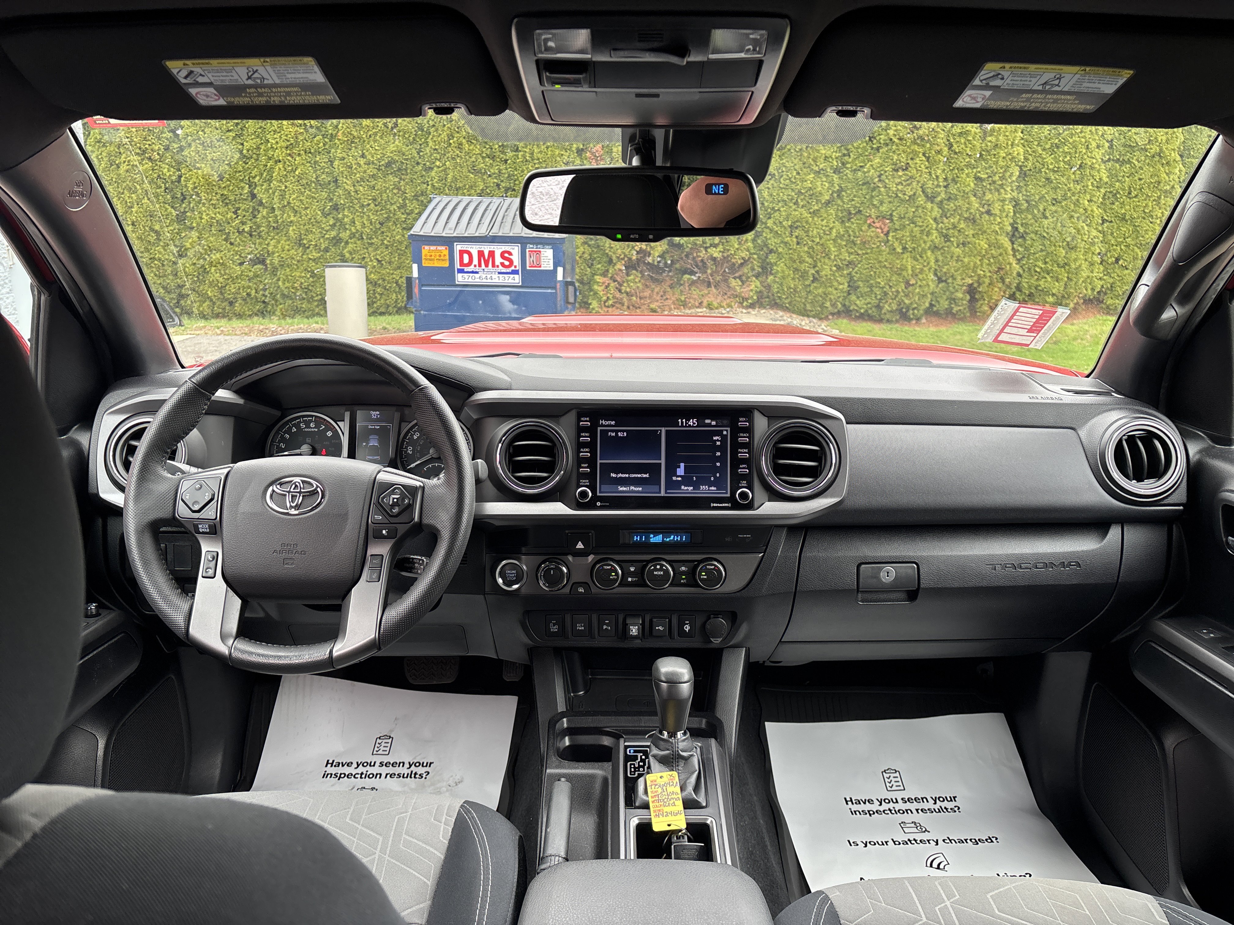 Used 2021 Toyota Tacoma TRD Sport w/ Technology Package image 14