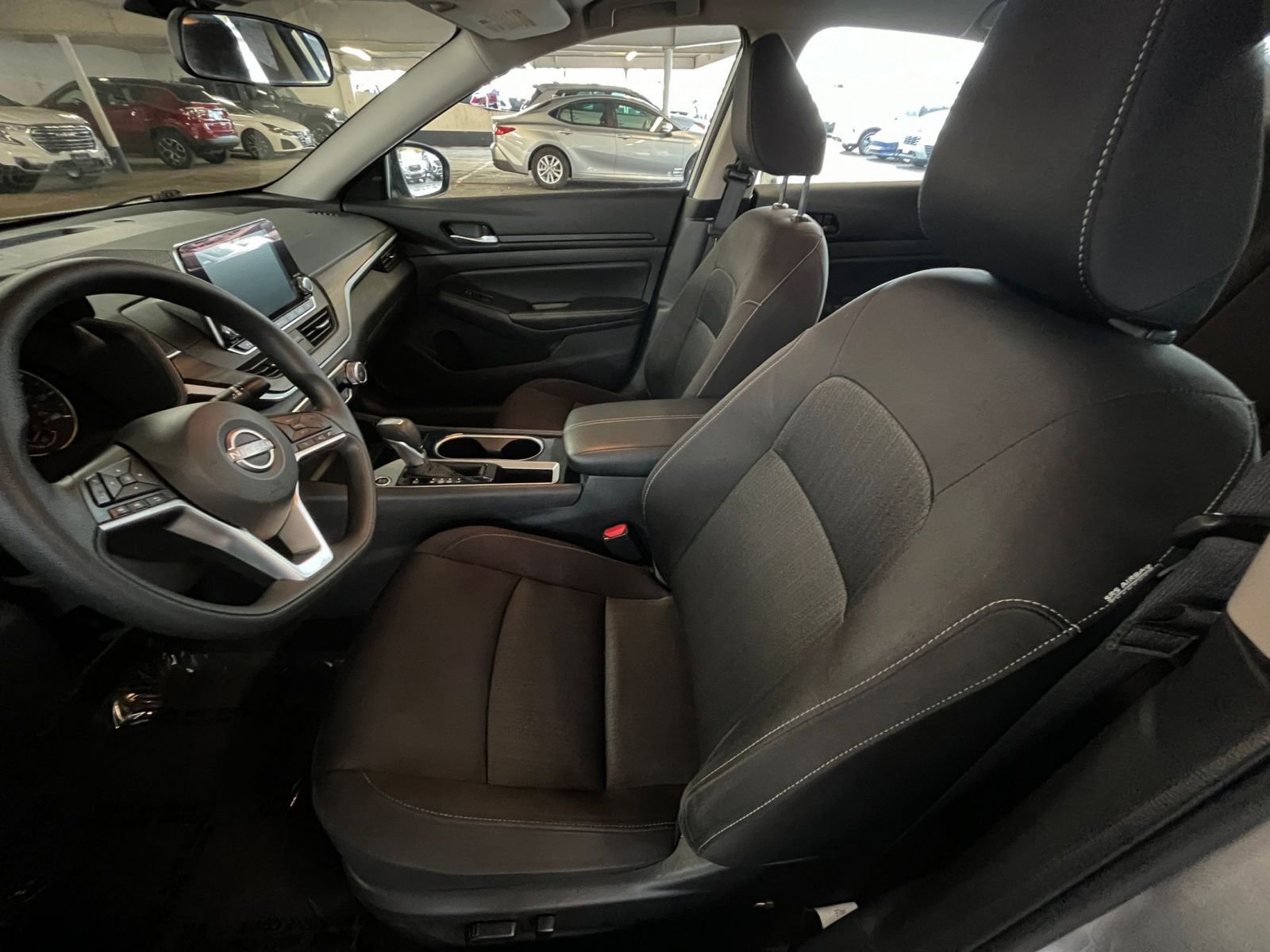 Used 2024 Nissan Altima 2.5 SV image 27