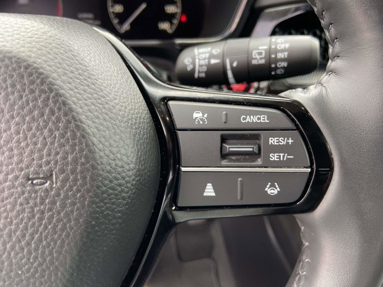 Used 2024 Honda CR-V EX-L image 22