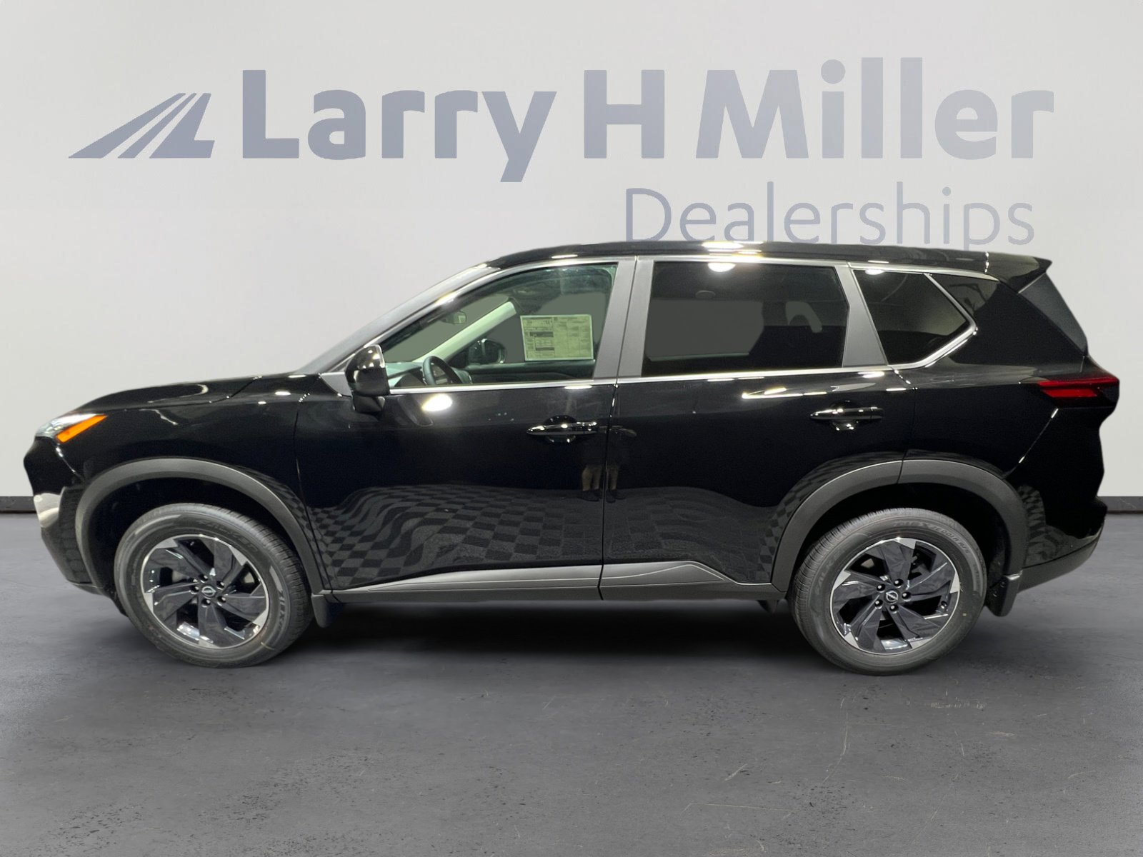 New 2026 Nissan Rogue SV image 2