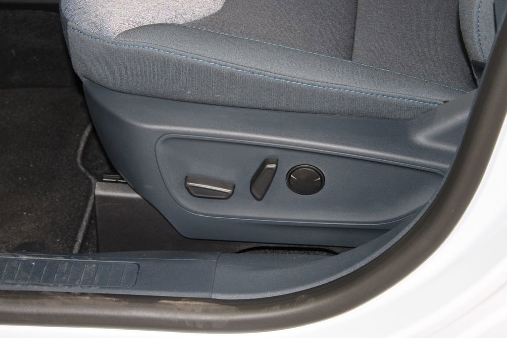 New 2026 Ford Maverick XLT image 21