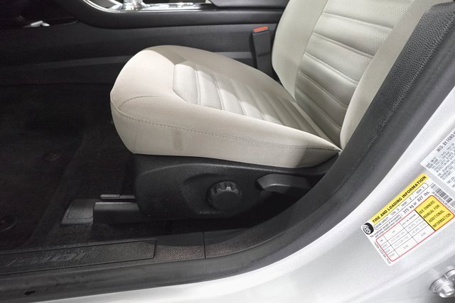 Used 2018 Ford Fusion S image 13