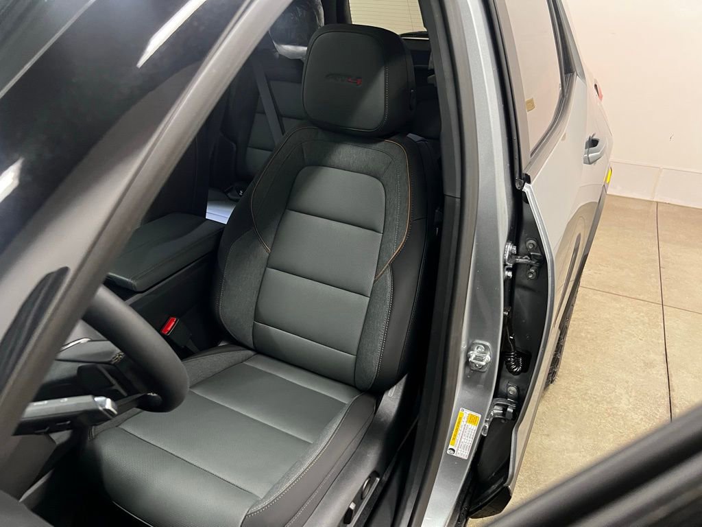 New 2026 GMC Terrain AT4 image 30