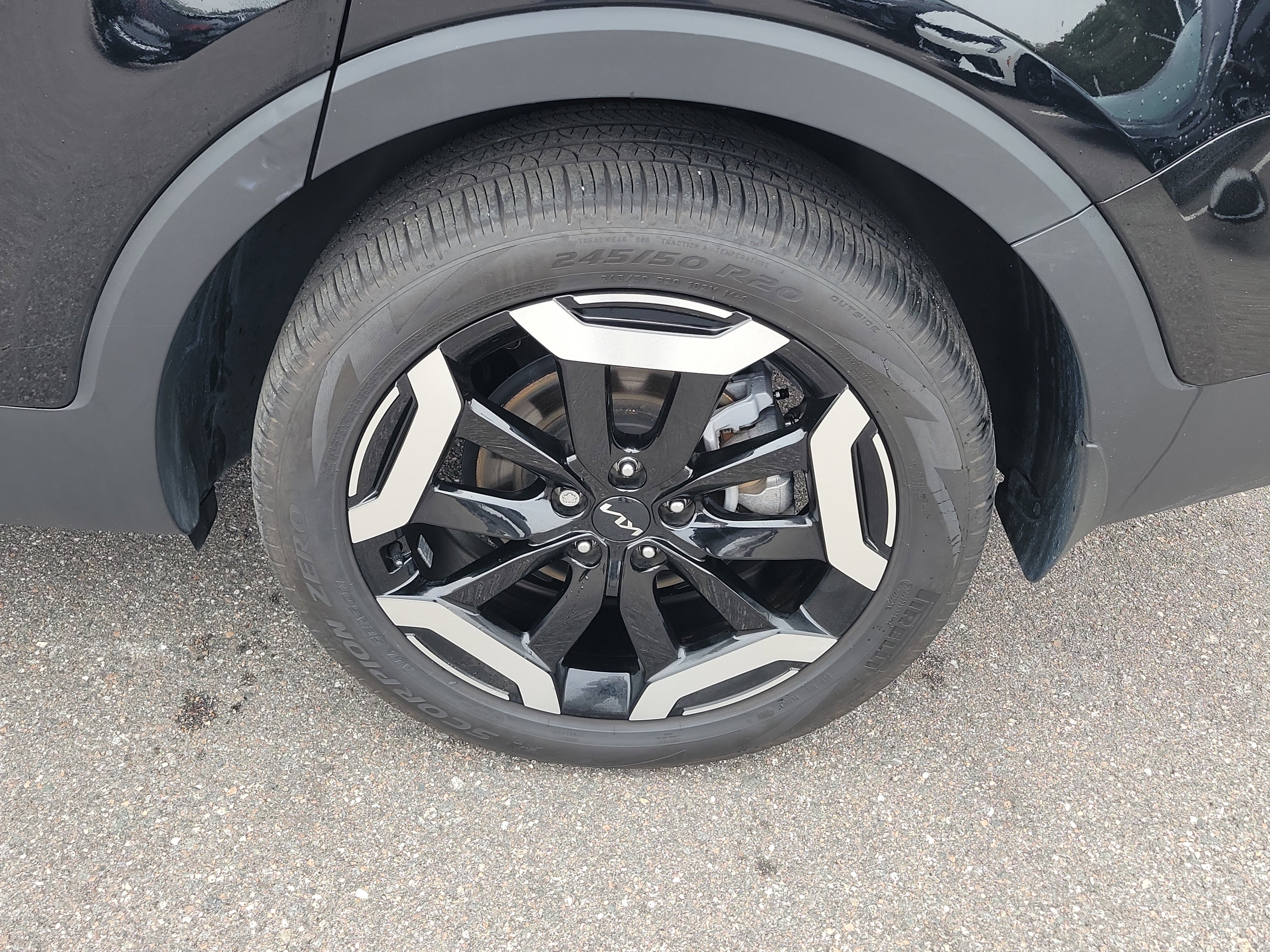 Used 2025 Kia Telluride S image 40