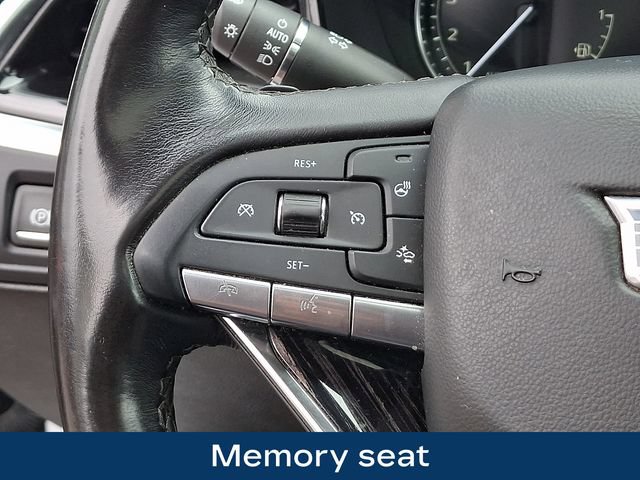 Used 2025 Cadillac XT6 Premium Luxury w/ LPO, Floor Liner Package AWD/4WD image 7