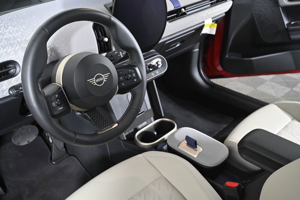 Certified 2025 MINI Cooper S image 12