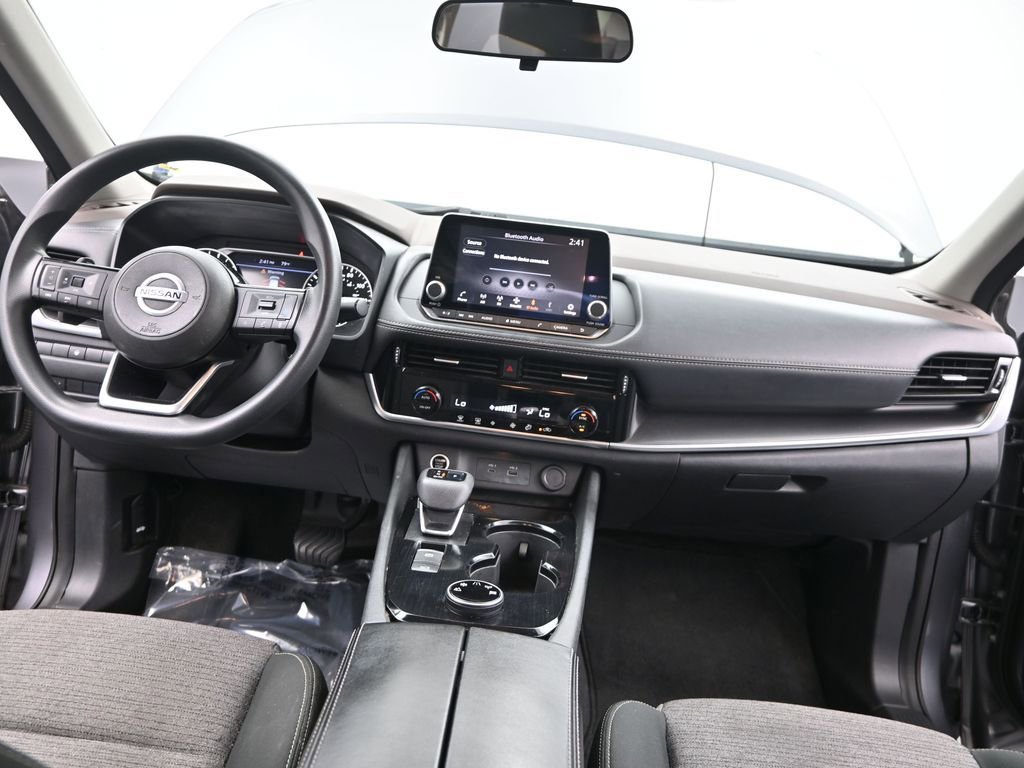 Used 2021 Nissan Rogue SV image 28