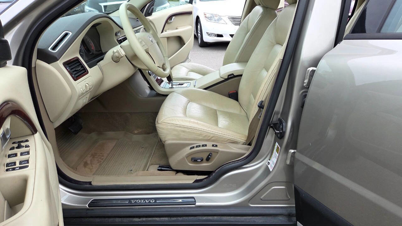 Used 2008 Volvo XC70 3.2 AWD/4WD image 24