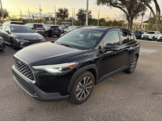 Used 2022 Toyota Corolla Cross XLE w/ Convenience Package