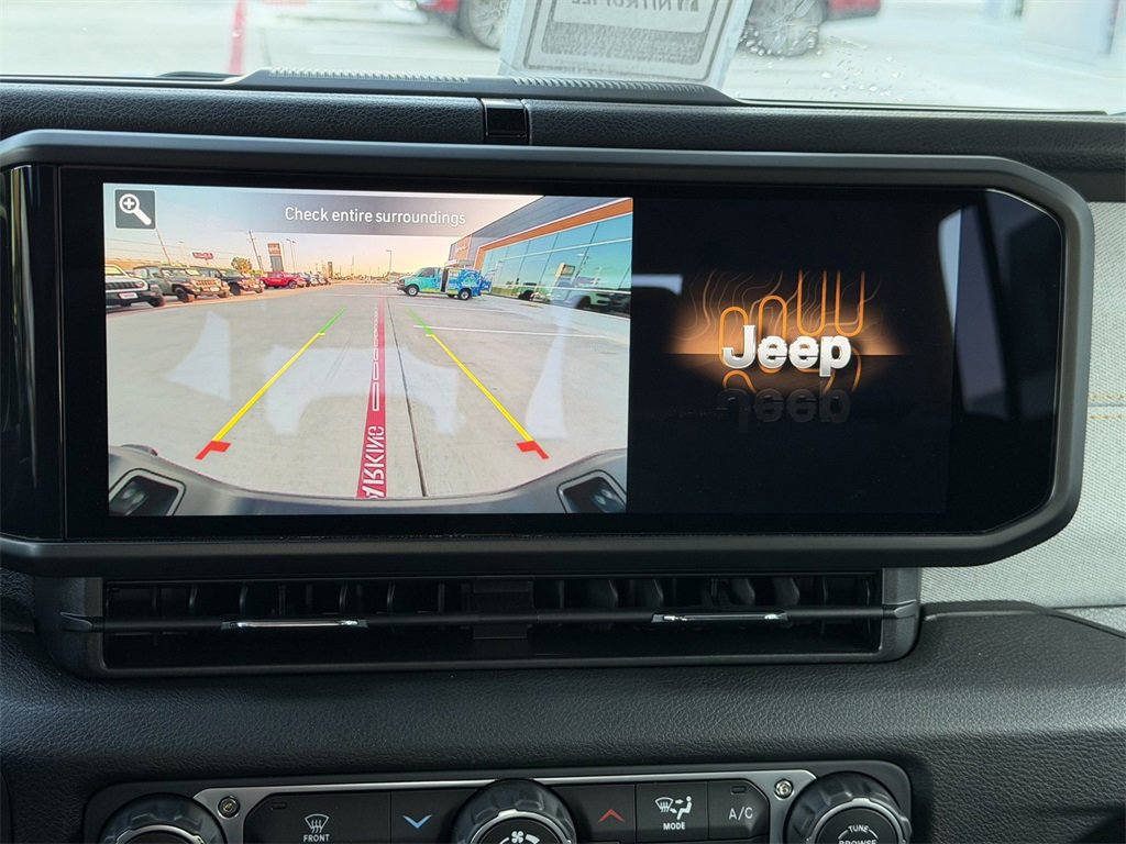 New 2026 Jeep Gladiator Sport image 15