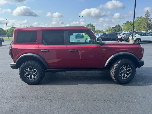New 2025 Ford Bronco Badlands image 5