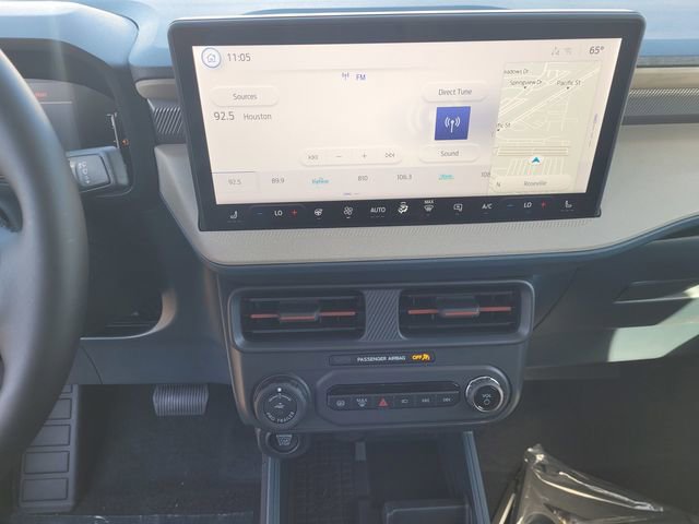 New 2025 Ford Maverick Lariat w/ 4K Tow Package image 10