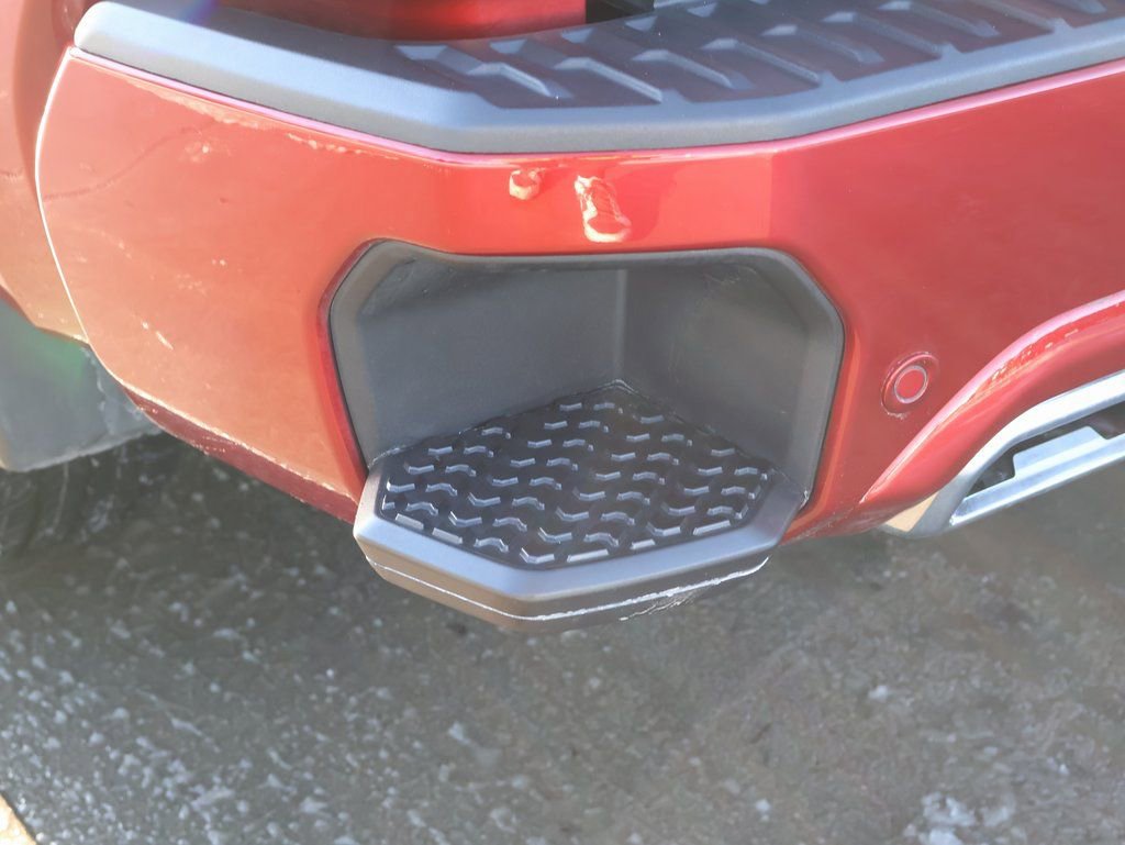 Certified 2024 GMC Sierra 1500 Denali image 34