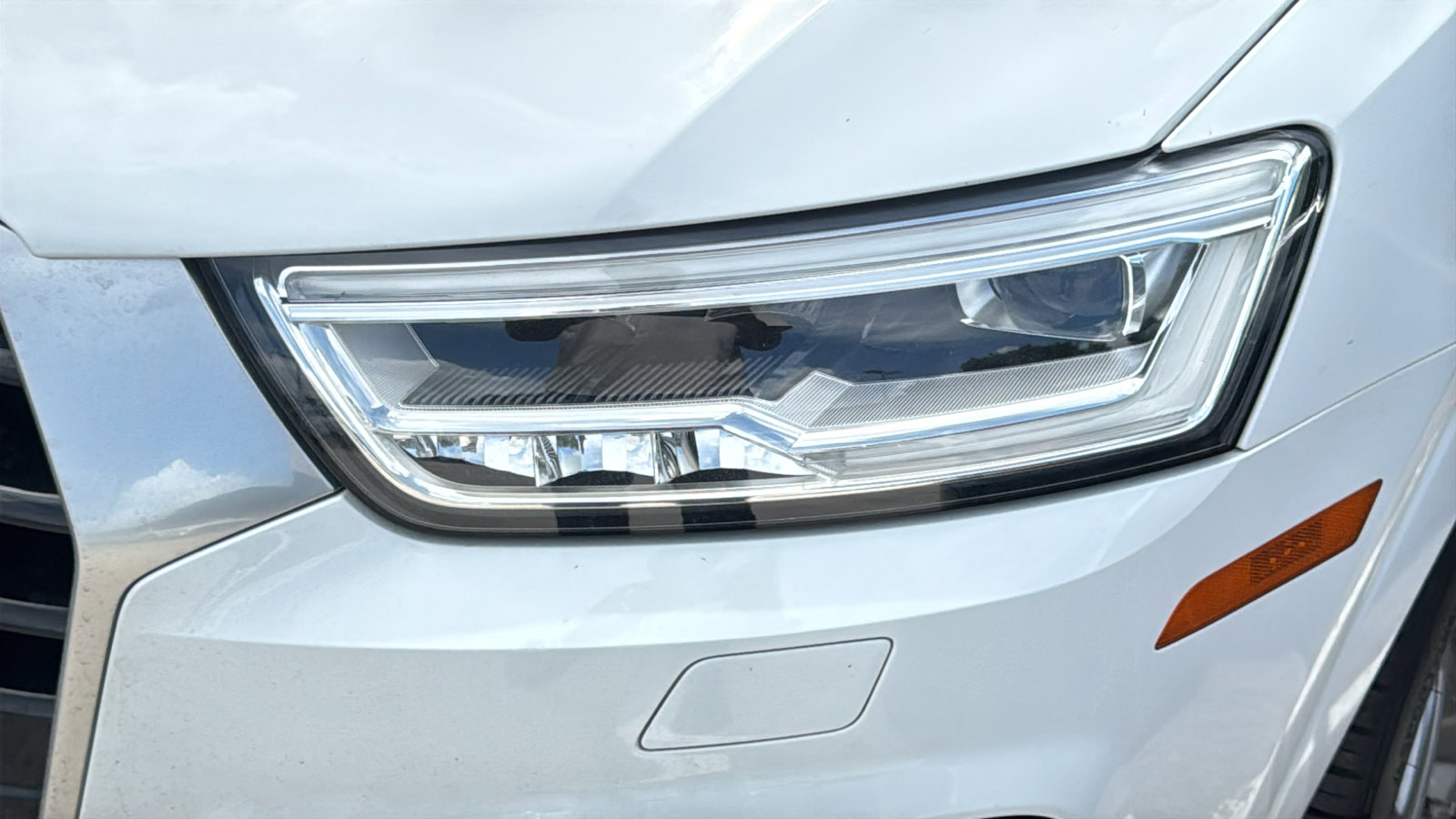 Used 2018 Audi Q3 2.0T Premium Plus FWD image 6