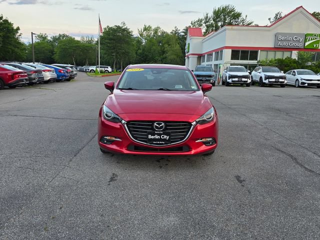 Used 2018 MAZDA MAZDA3 Grand Touring w/ Premium Equipment Package FWD image 3