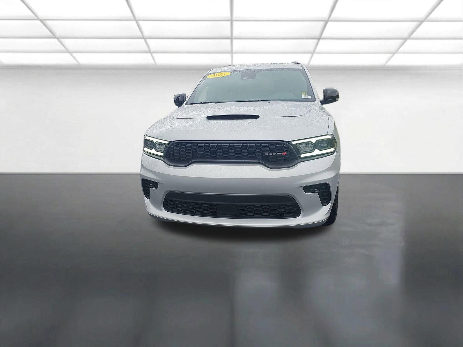 Certified 2025 Dodge Durango R/T w/ Blacktop Package AWD/4WD image 11