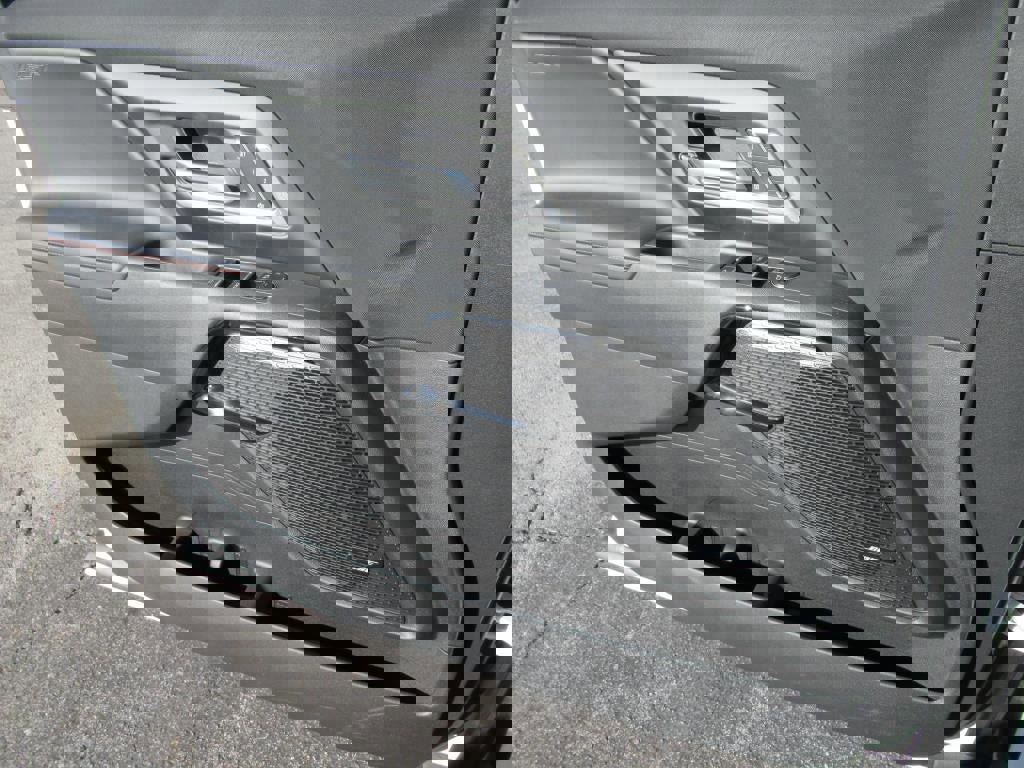 New 2025 Chevrolet Silverado EV RST image 21