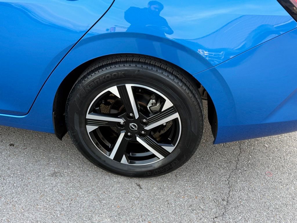 Used 2024 Nissan Sentra SV image 39