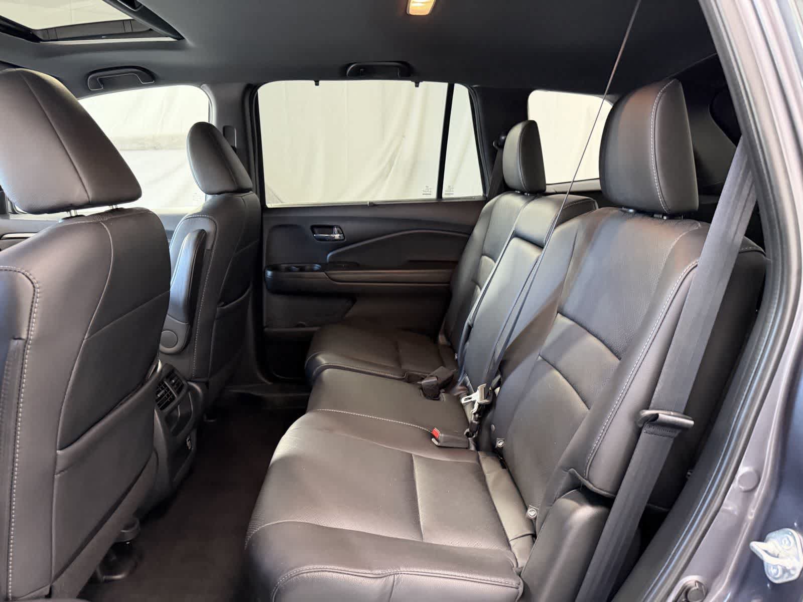 Used 2021 Honda Passport EX-L image 11
