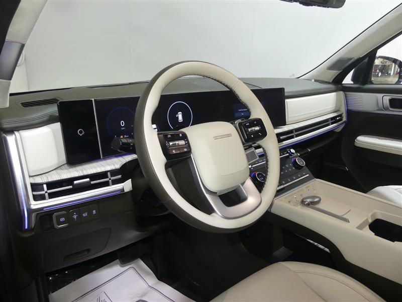 Used 2024 Hyundai Santa Fe Calligraphy AWD/4WD image 24