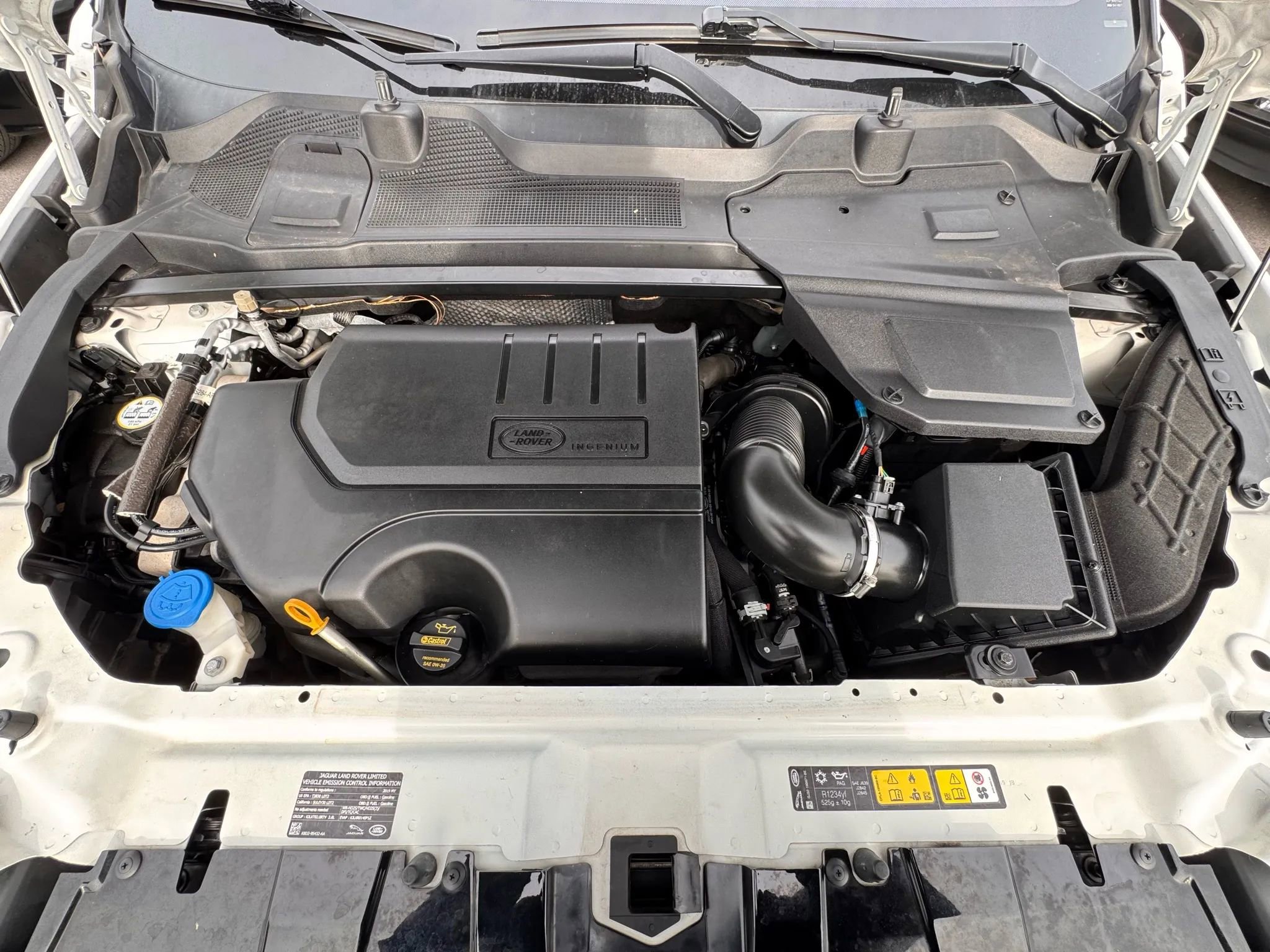 Used 2019 Land Rover Discovery Sport HSE image 35