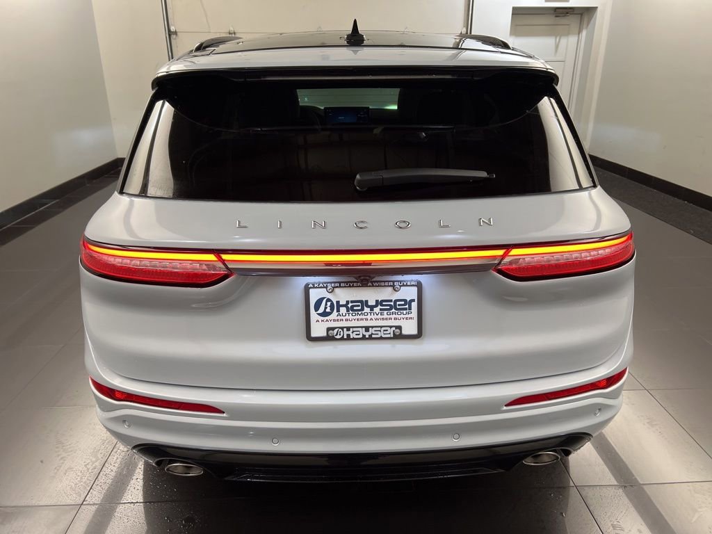 Used 2025 Lincoln Corsair Grand Touring w/ Equipment Group 302A image 5