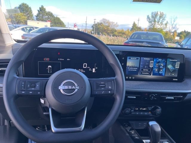 New 2026 Nissan Kicks SV w/ SV Premium Package image 16