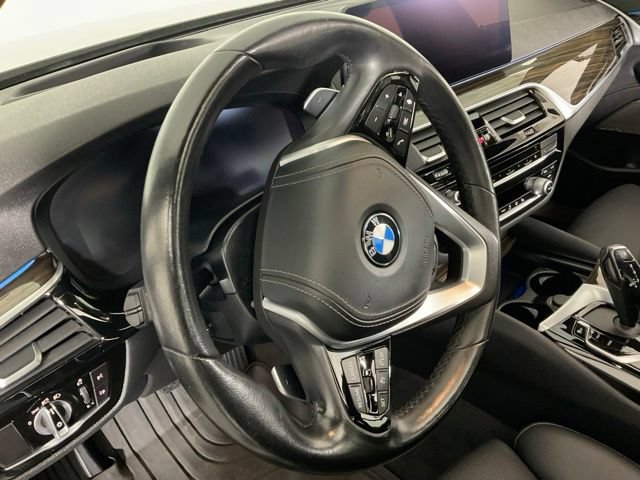 Used 2021 BMW 530e xDrive w/ Premium Package AWD/4WD image 21