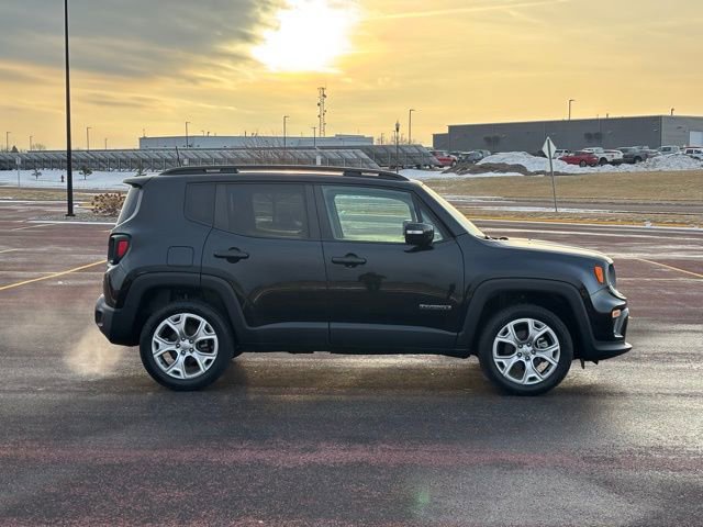 Used 2022 Jeep Renegade Limited image 2